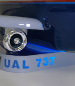 UAL 737